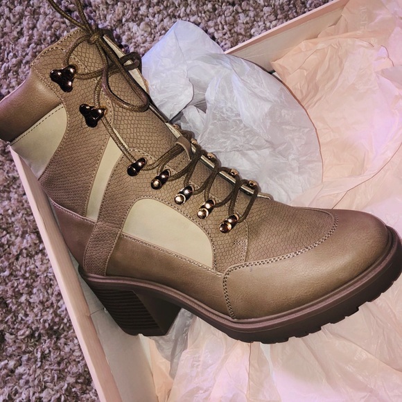 EDDE, BOOTIES, TAUPE - Picture 6 of 8